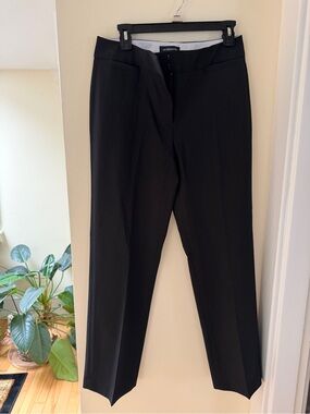 Liz Claiborne Black Straight-Leg Trousers
